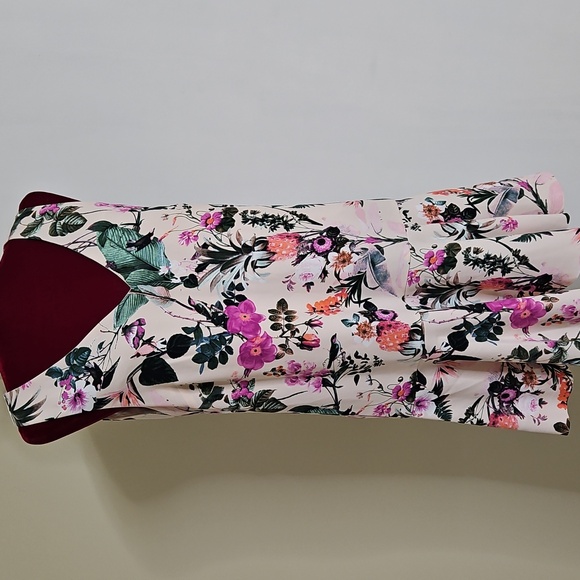 Banana Republic Floral Dress  Size 8 - Picture 2 of 5